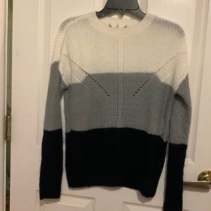 Tri color Pink Rose sweater: white, blue/grey, navy